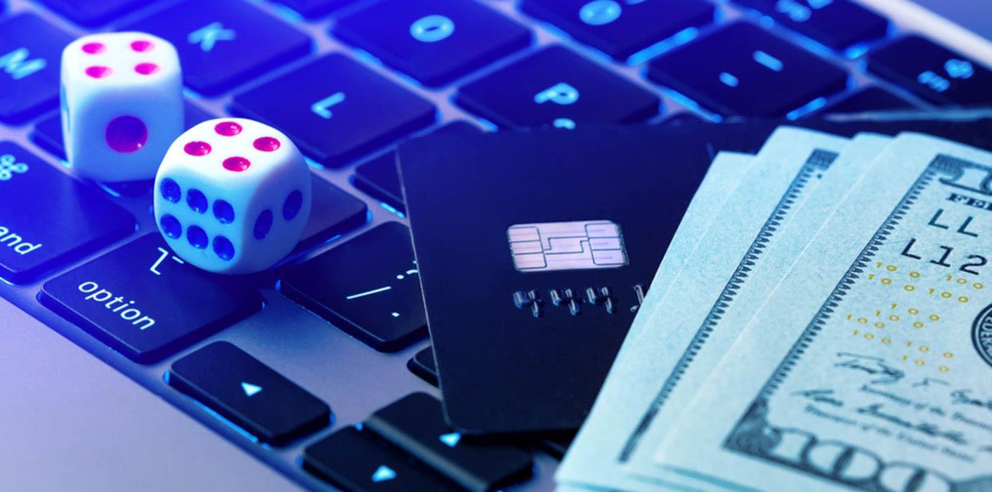 Microtransactions in Gambling: Betting Small for Big Risks